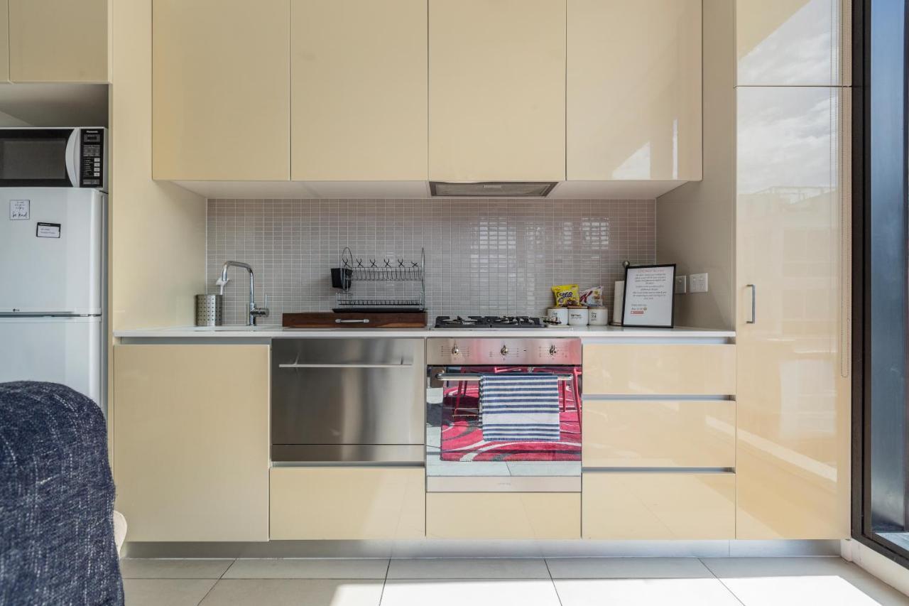 Light, Airy, Spacious Queens Road Apartment Melburne Exterior foto